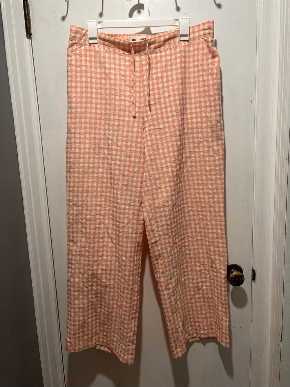 SONDERHAUS perfect pant in cream and pink gingham size medium